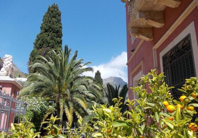 Отель La Pensione Svizzera