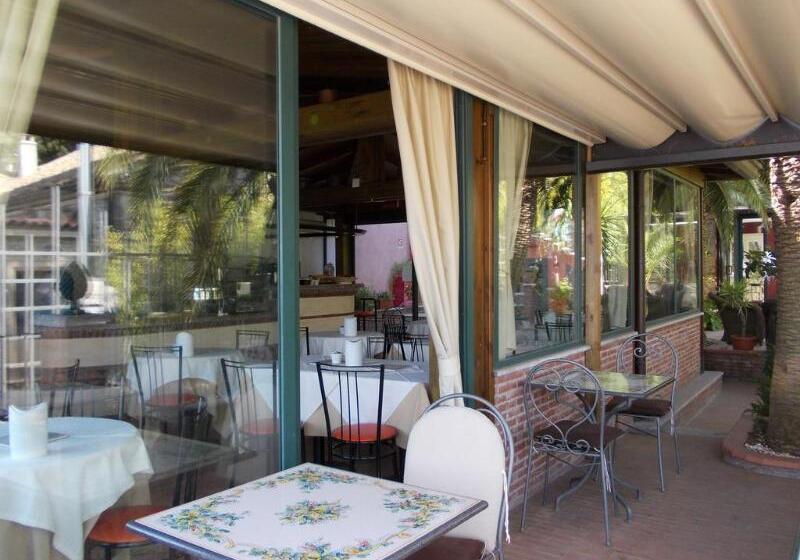 Отель La Pensione Svizzera