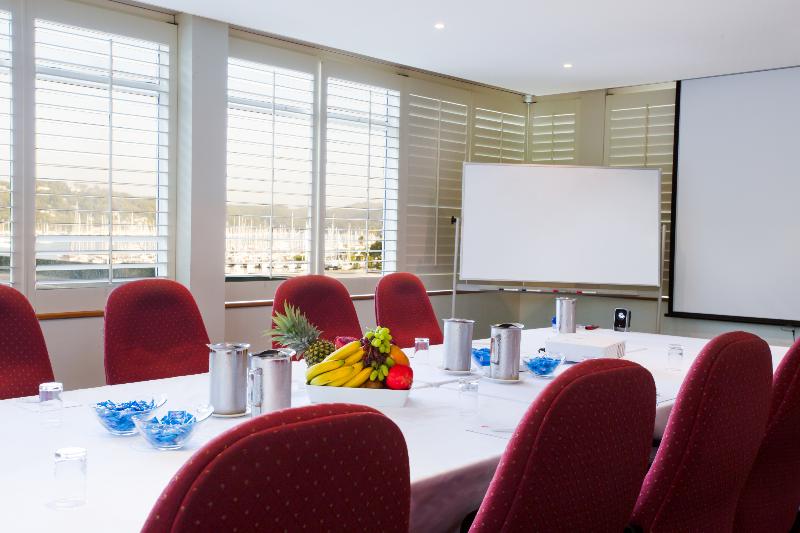 Mirage Hotel Newport