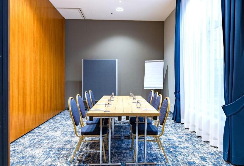 Mightytwice Hotel Dresden