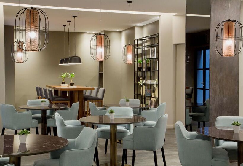 هتل NH Collection Buenos Aires Crillon