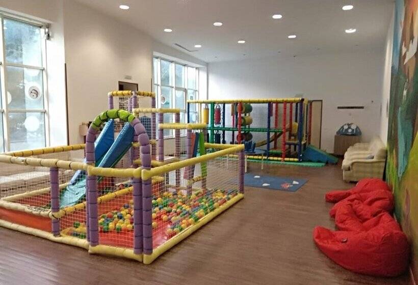 هتل Piolets Soldeu Centre by Nexta
