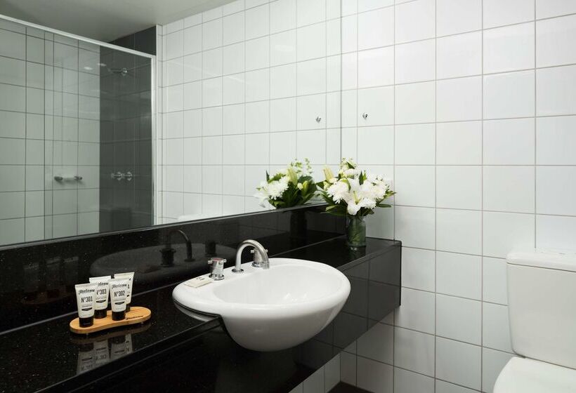 هتل Rydges Darwin Central