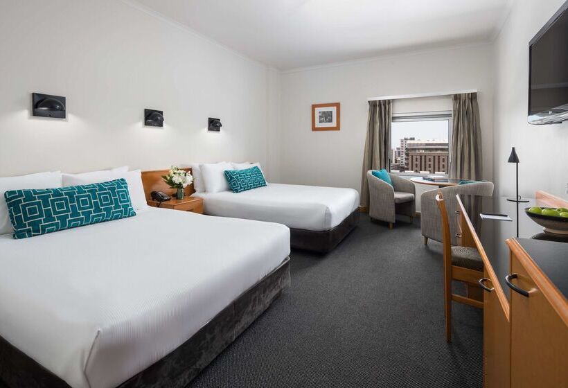 هتل Rydges Darwin Central