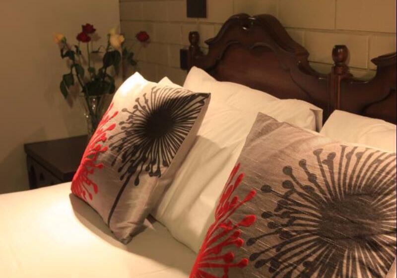 فندق Belltower Motor Inn