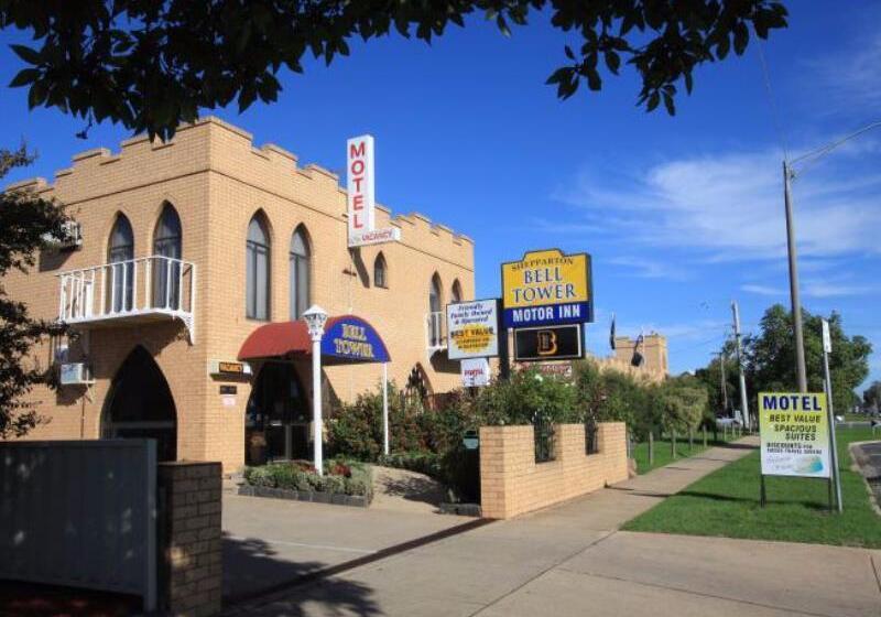 בית מלון כפרי Belltower Motor Inn