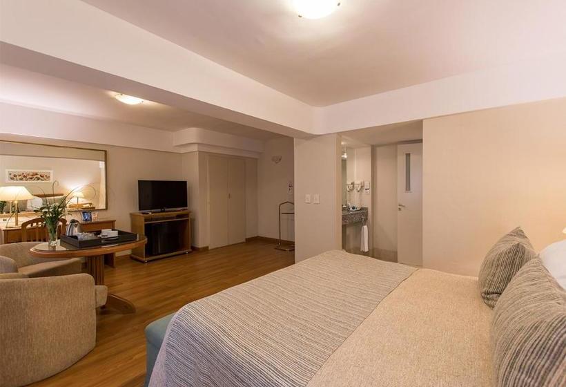 ホテル Solans Libertador