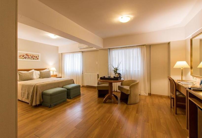 ホテル Solans Libertador