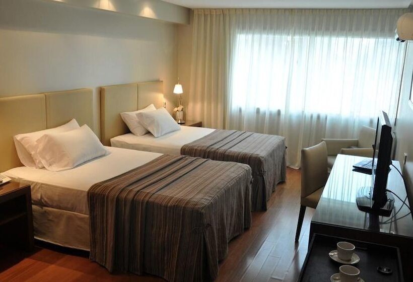 ホテル Solans Presidente