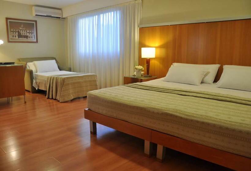 ホテル Solans Presidente