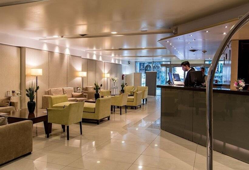 ホテル Solans Presidente