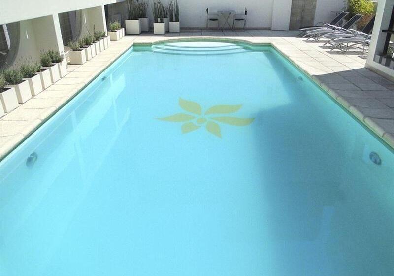 ホテル Solans Presidente