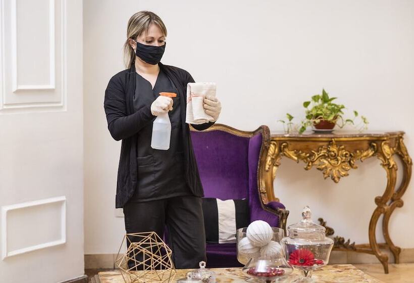 酒店 Unique Executive Central