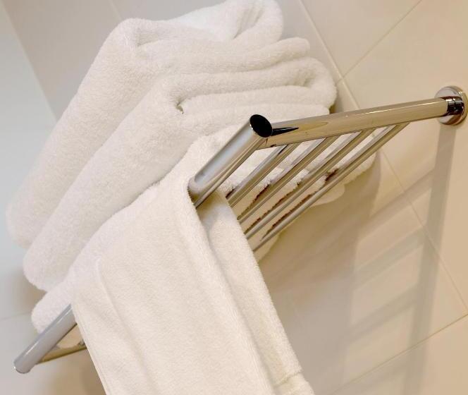 مُتل Ibis Styles Canberra Tall Trees