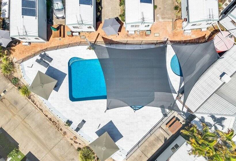 مُتل Ingenia Holidays Taigum