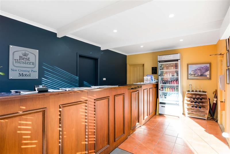 New Crossing Place Motel