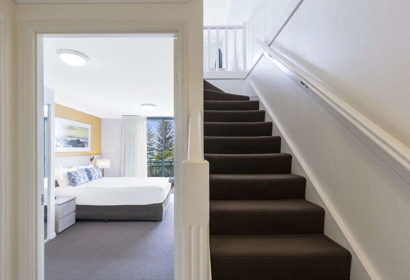 Oaks Gold Coast Calypso Plaza Suites