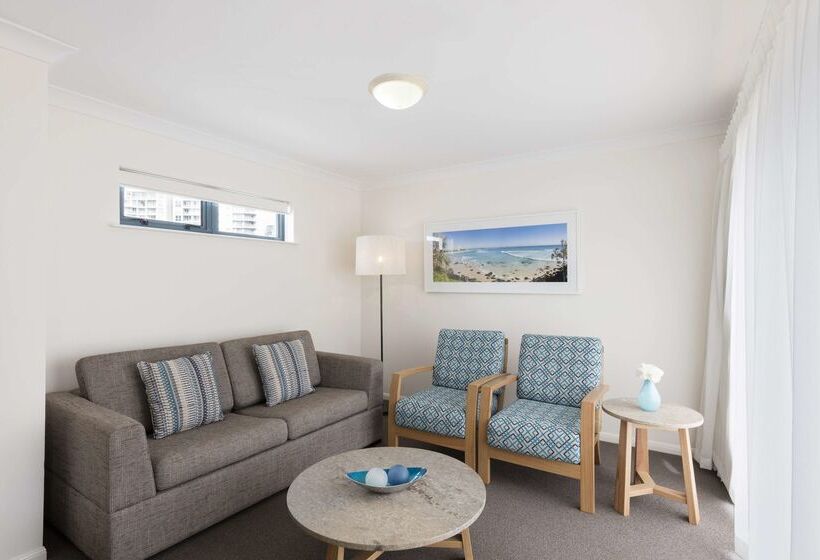 Oaks Gold Coast Calypso Plaza Suites