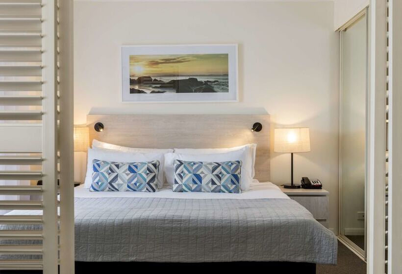 Oaks Gold Coast Calypso Plaza Suites