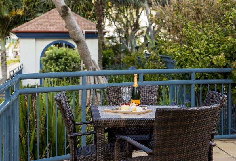 Oaks Gold Coast Calypso Plaza Suites