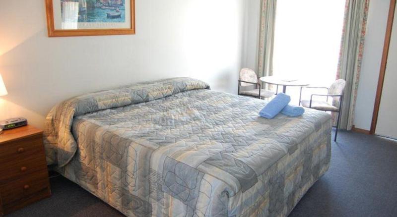 Seasonal South Motel & Function Centre