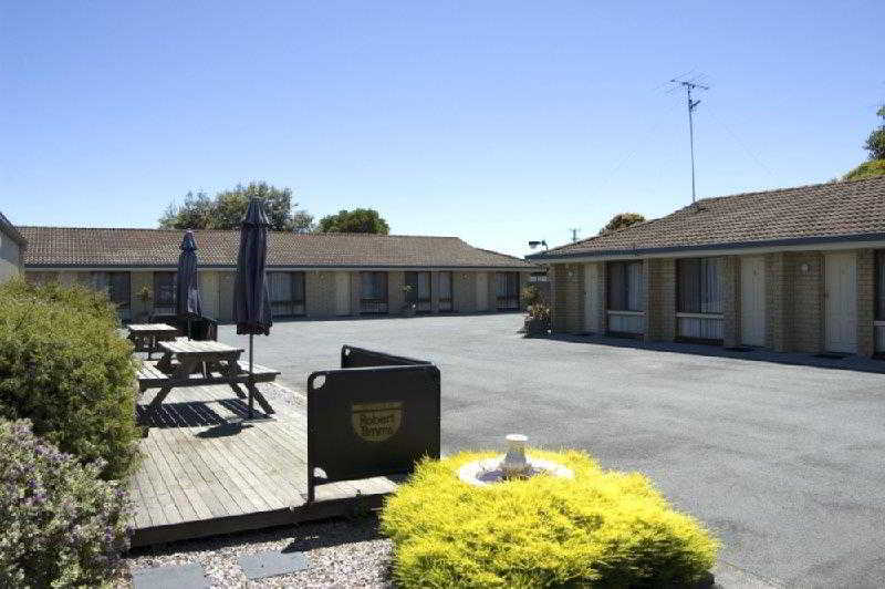 Seasonal South Motel & Function Centre