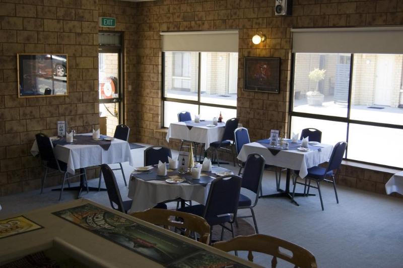 Seasonal South Motel & Function Centre