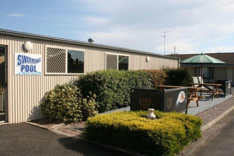 Seasonal South Motel & Function Centre