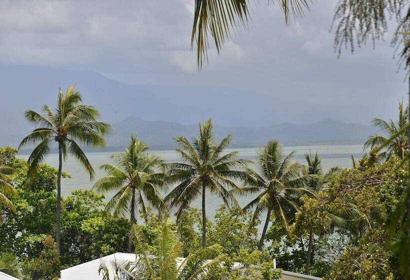 Club Tropical Resort   Official Onsite Reception & Check In