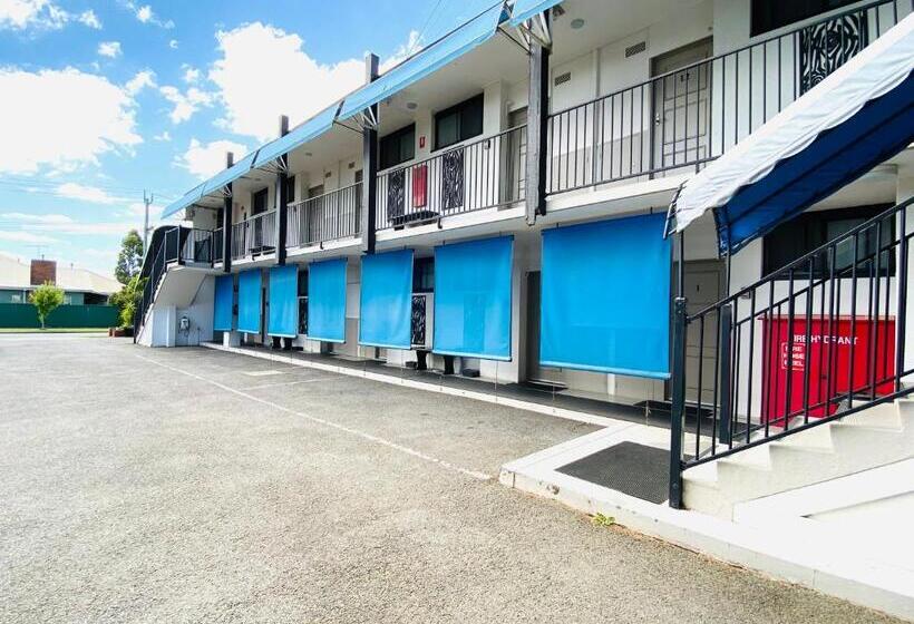 Connells Motel & Serviced Apartments