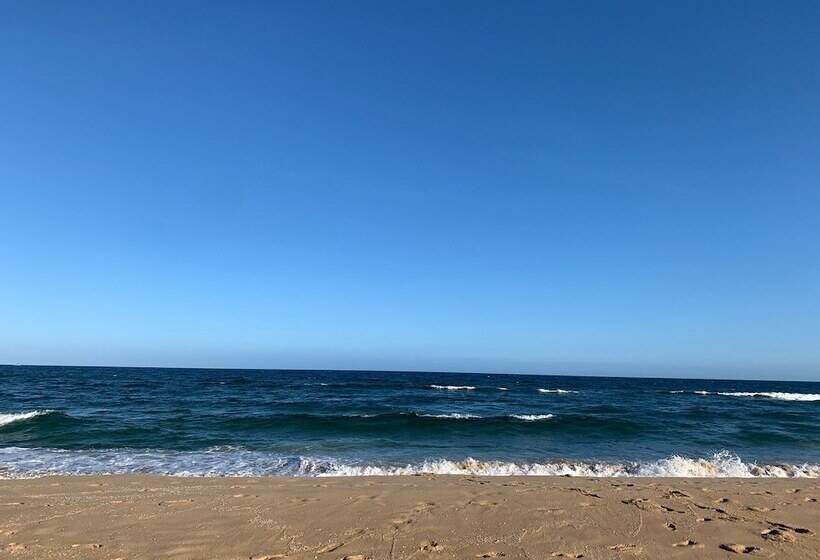 Cunningham Shore Motel