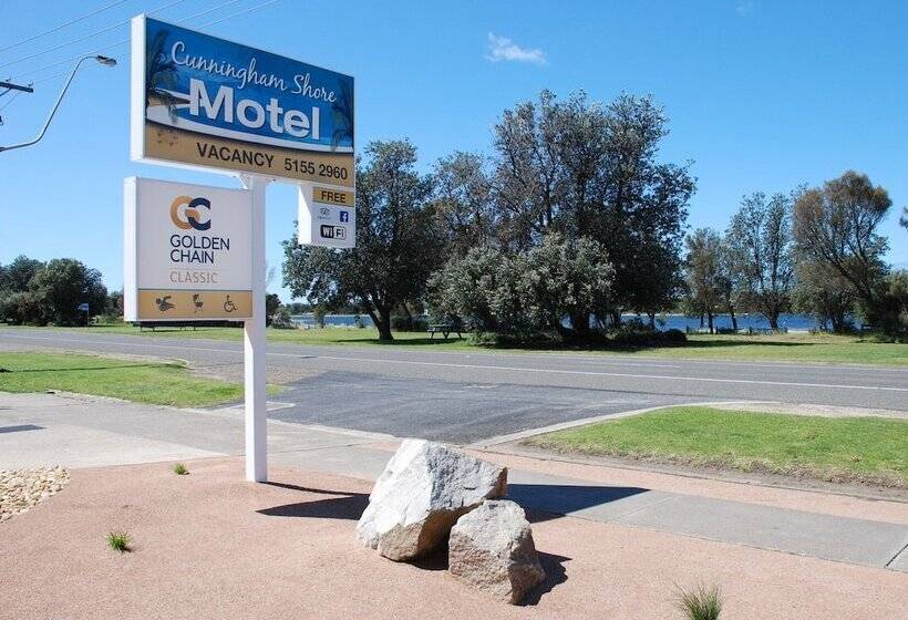 Cunningham Shore Motel
