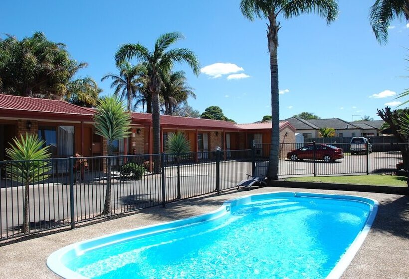 Cunningham Shore Motel