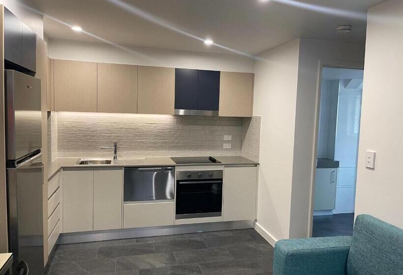 Southport Motel & Apartments