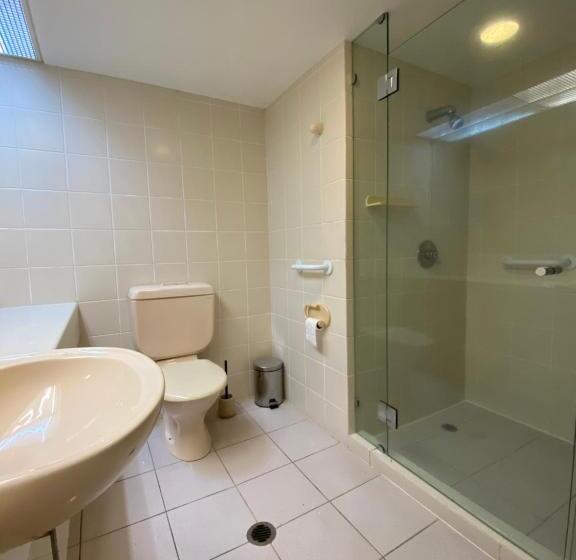 هتل 181 The Esplanade