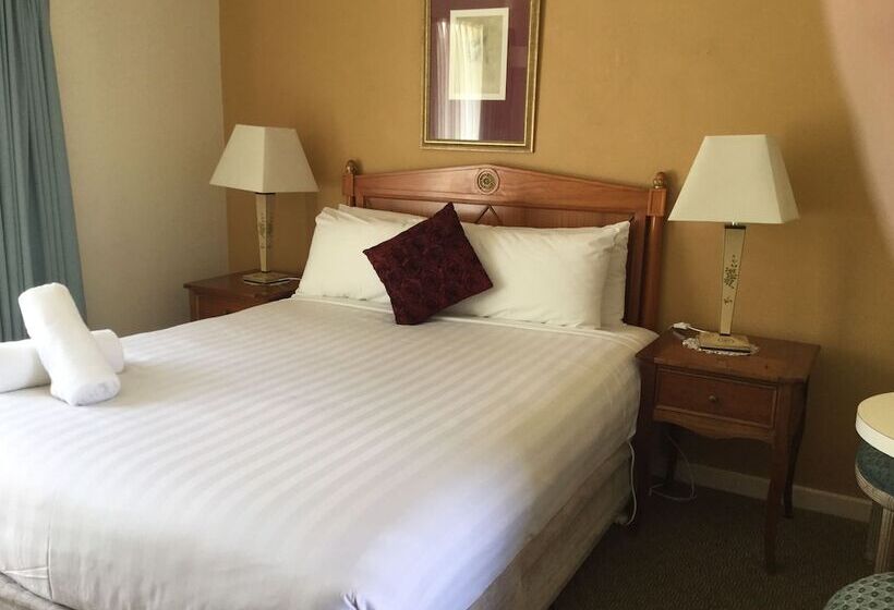 בית מלון כפרי Aberdeen Motor Inn