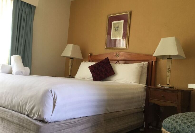 בית מלון כפרי Aberdeen Motor Inn