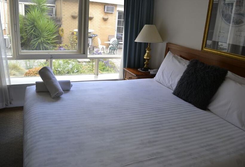 בית מלון כפרי Aberdeen Motor Inn