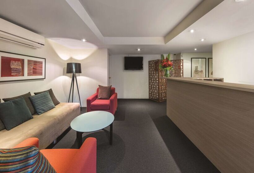 ホテル Adina Serviced Apartments Canberra Kingston