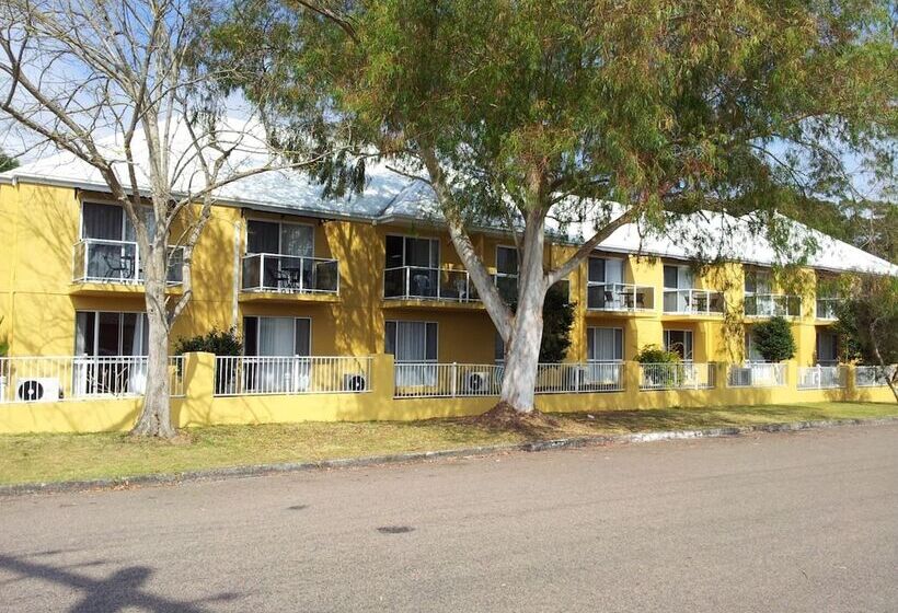 ホテル Admiral Nelson Motor Inn