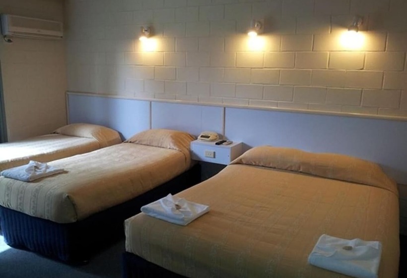 ホテル Admiral Nelson Motor Inn