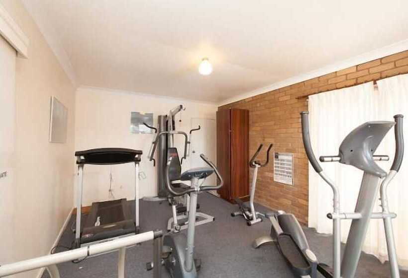 فندق Albury Classic Motor Inn