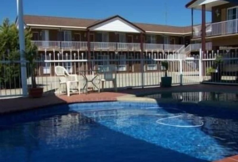 فندق Albury Classic Motor Inn