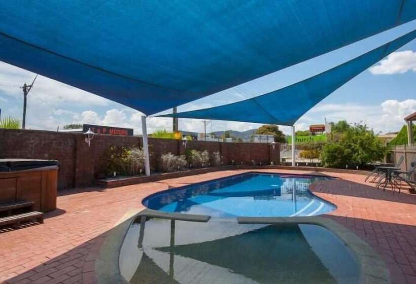 فندق Albury Classic Motor Inn