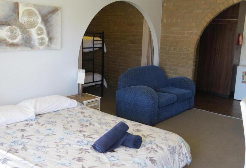 فندق Albury Classic Motor Inn