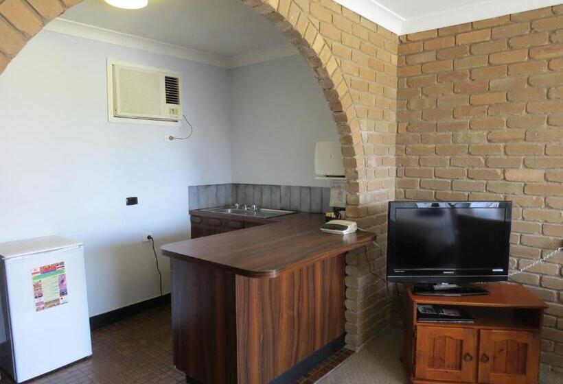 فندق Albury Classic Motor Inn