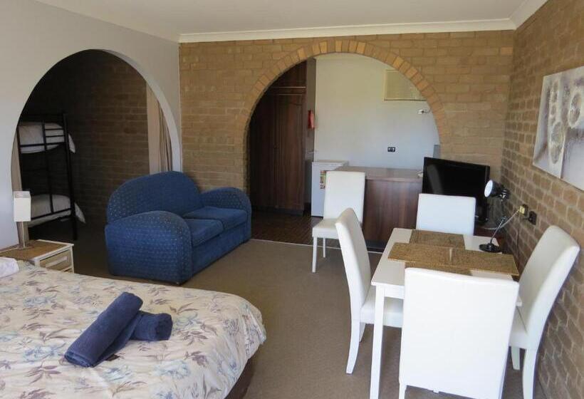 فندق Albury Classic Motor Inn