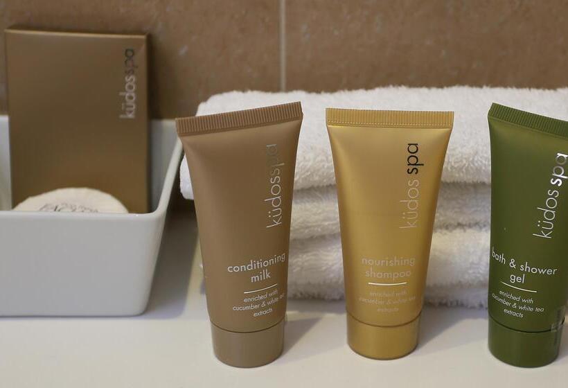 هتل Best Western Plus Hovell Tree Inn