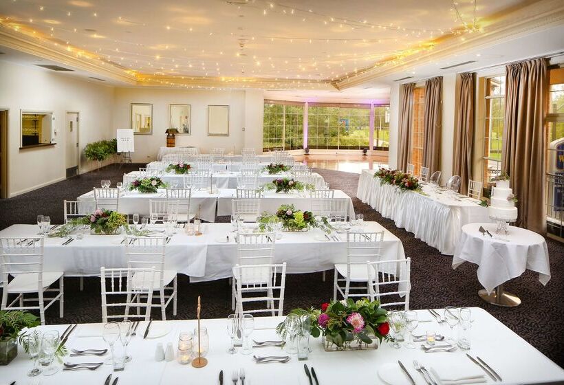 هتل Best Western Plus Hovell Tree Inn