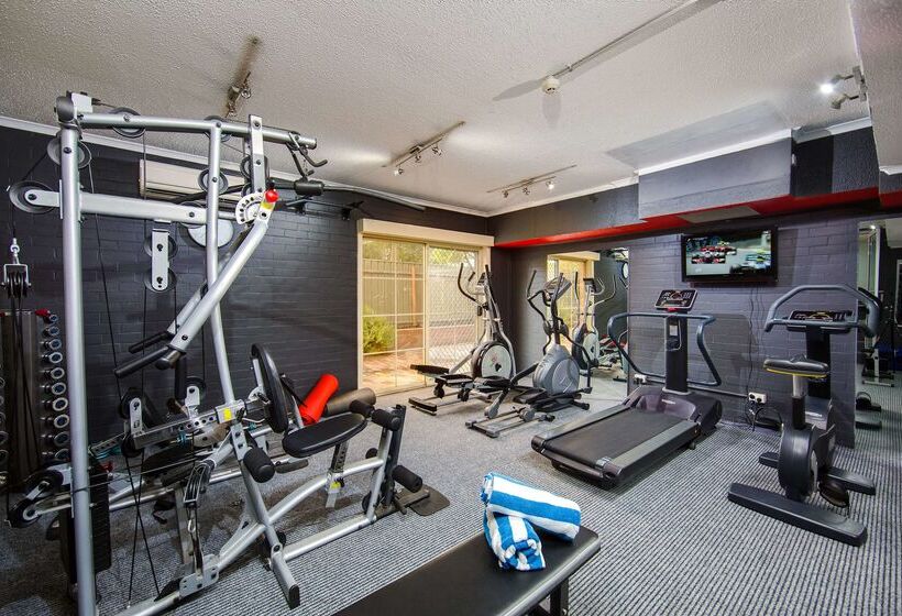 هتل Best Western Plus Hovell Tree Inn